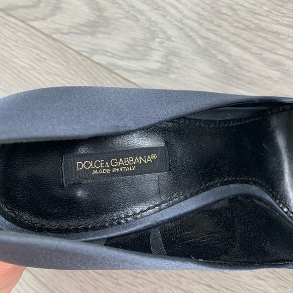 Dolce & Gabbana Satin Pointed Toe Heels - Picture 8 of 15